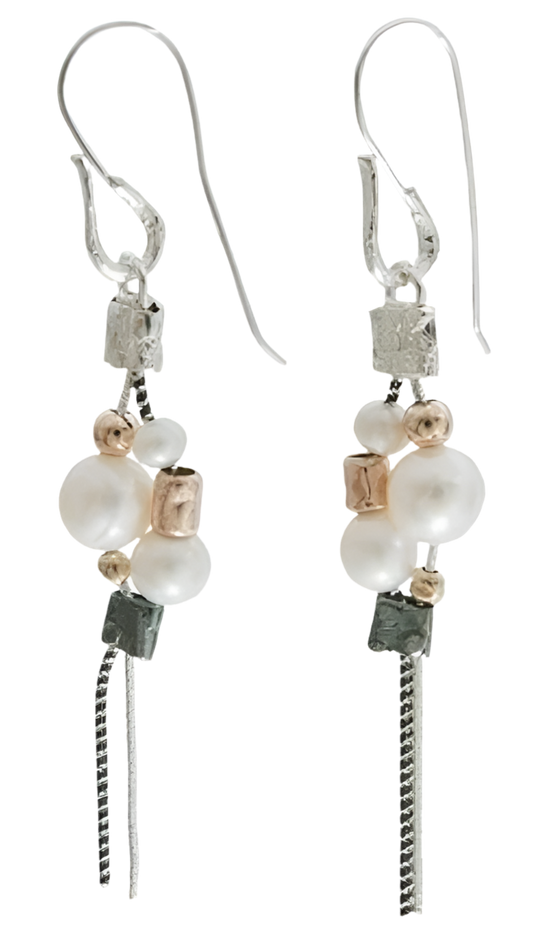 EARRINGS PEARL CLUSTER