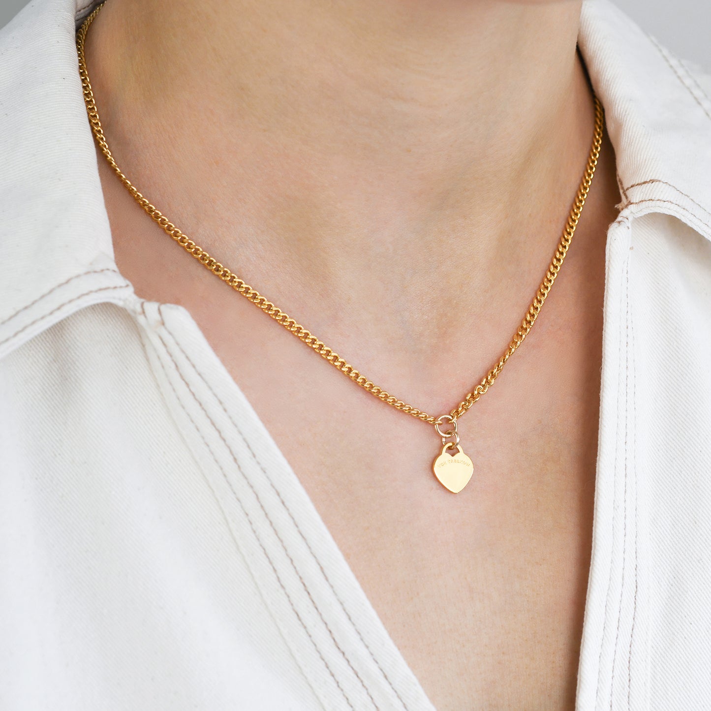 CURB NECKLACE WITH VT FLAT HEART - GOLD