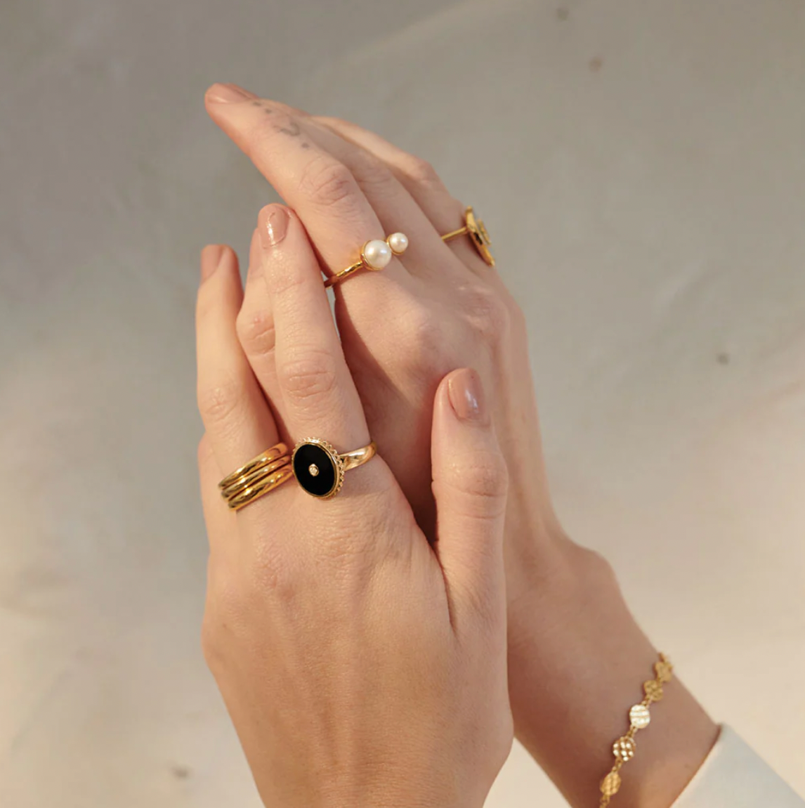 HALCYON EQUILIBRIUM RING - GOLD