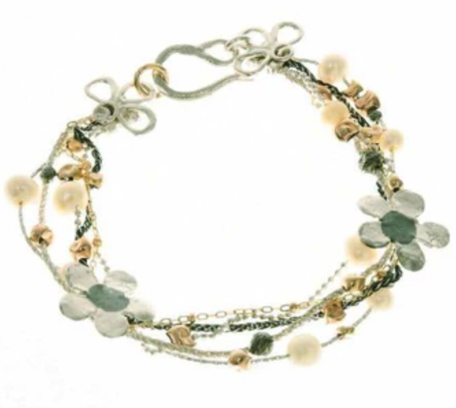 BRACELET WITH FLOWERS AND PEARLS