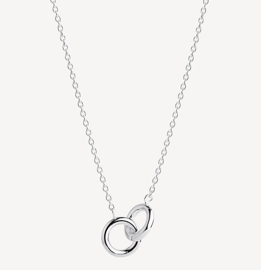 EMBRACE NECKLACE - SILVER