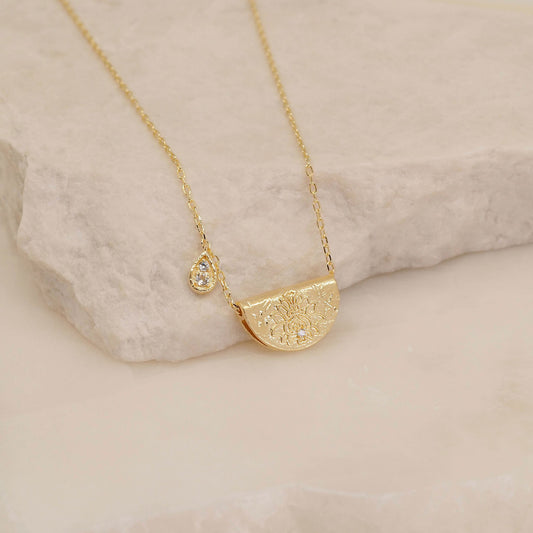 GOLD SHINE BRIGHTLY LOTUS BIRTHSTONE NECKLACE - APRIL