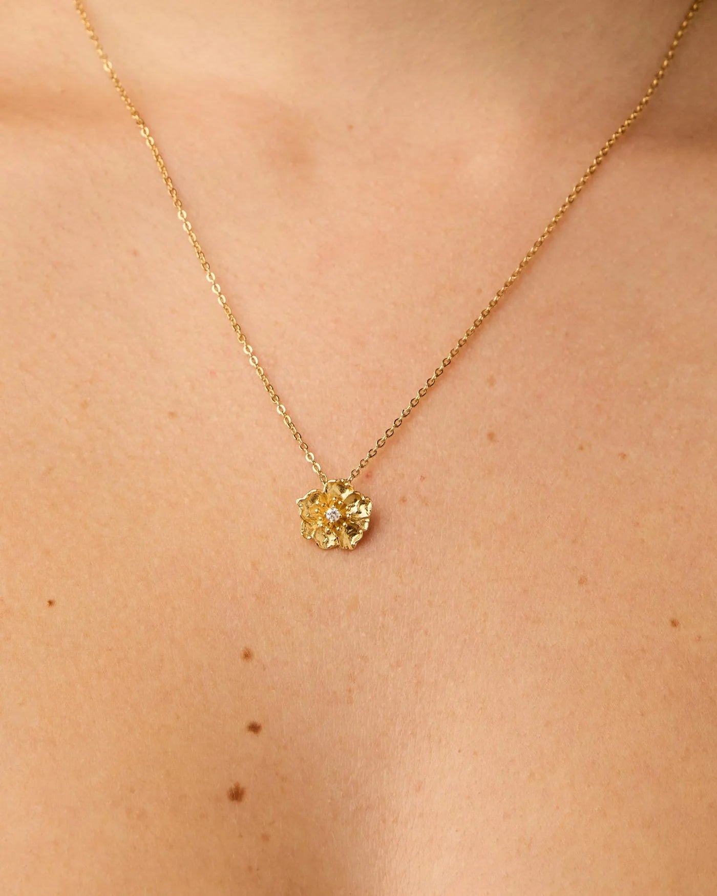 ZINNIA NECKLACE