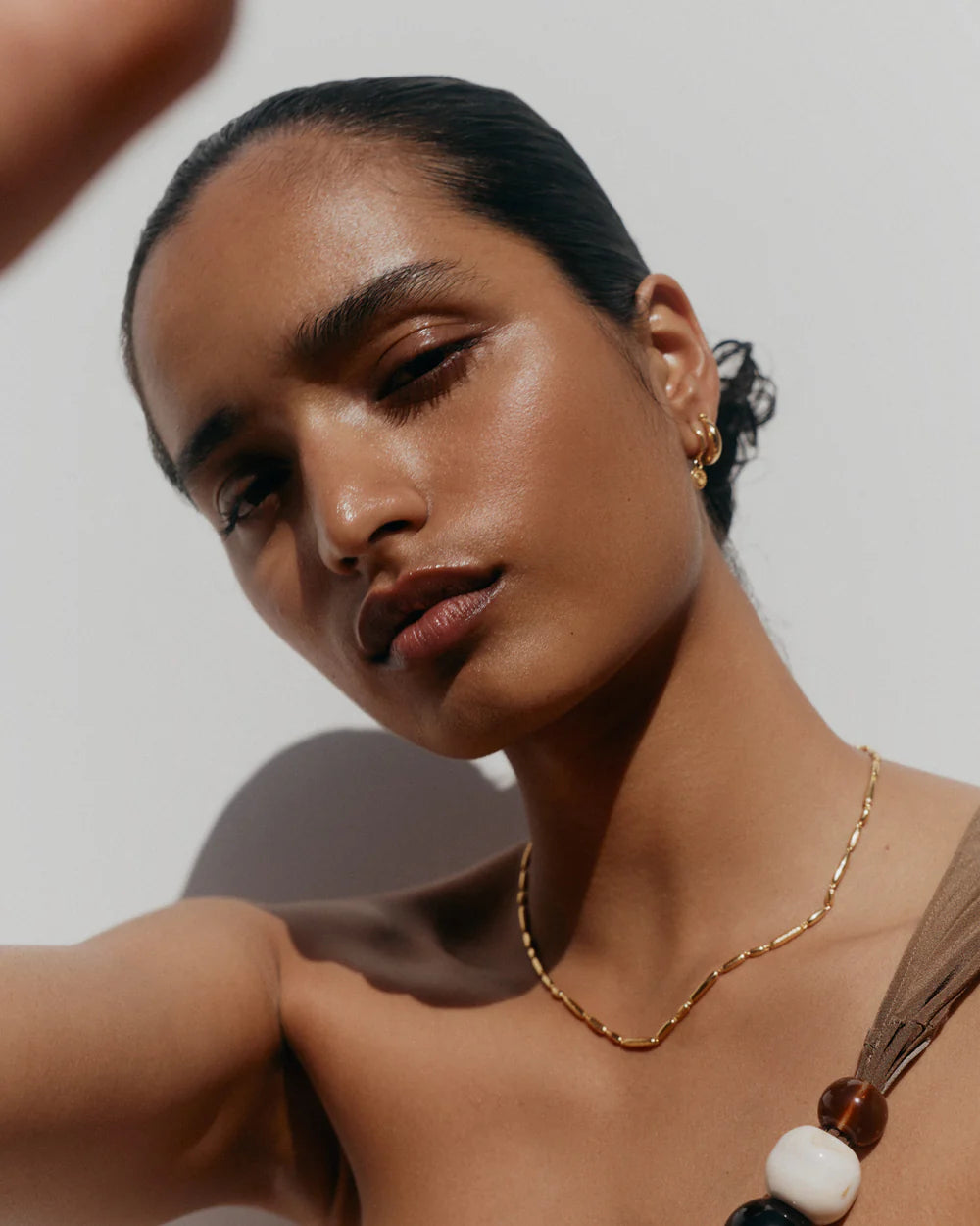 ARISE NECKLACE - 18K GOLD PLATED