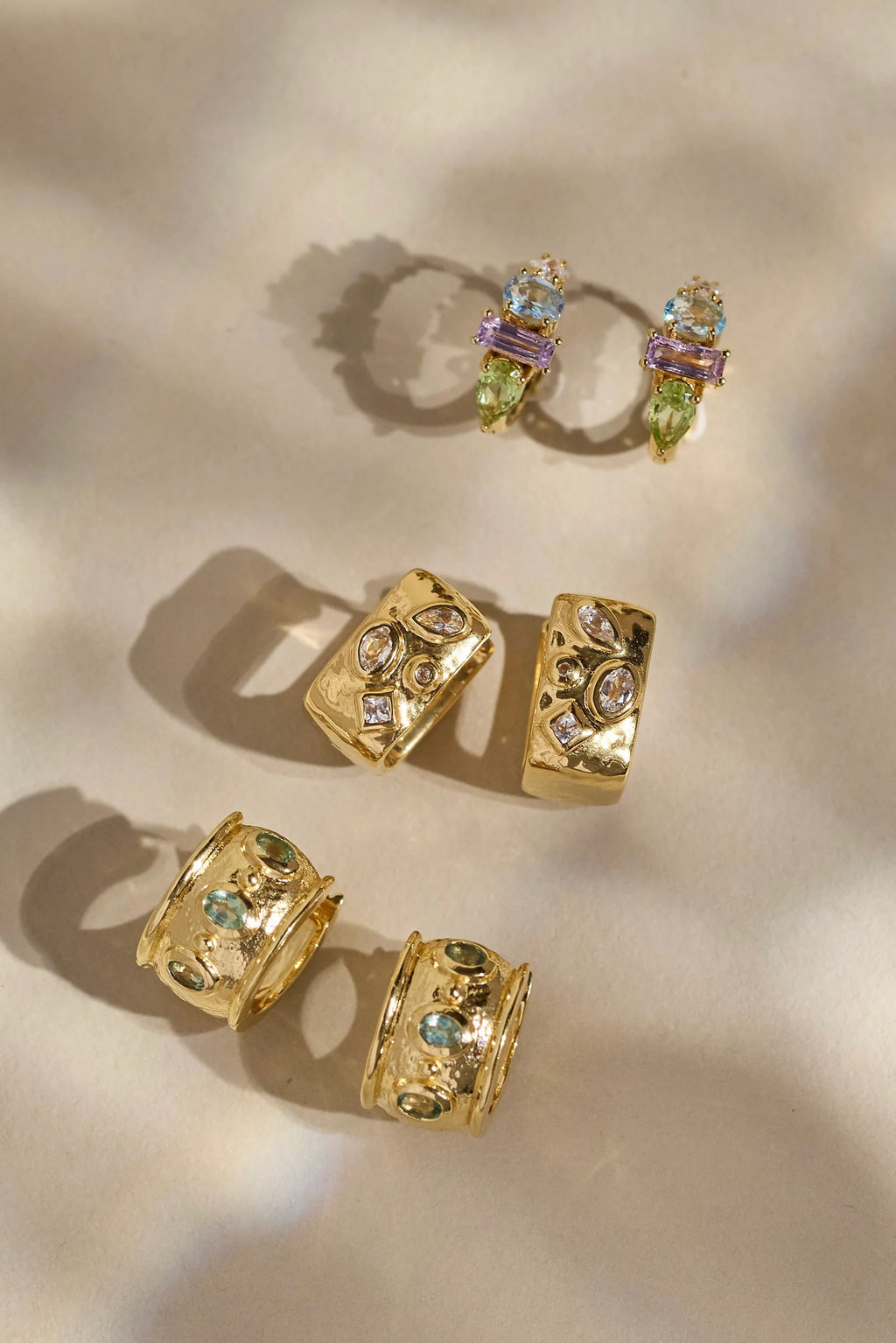 Reina Gold Hoops