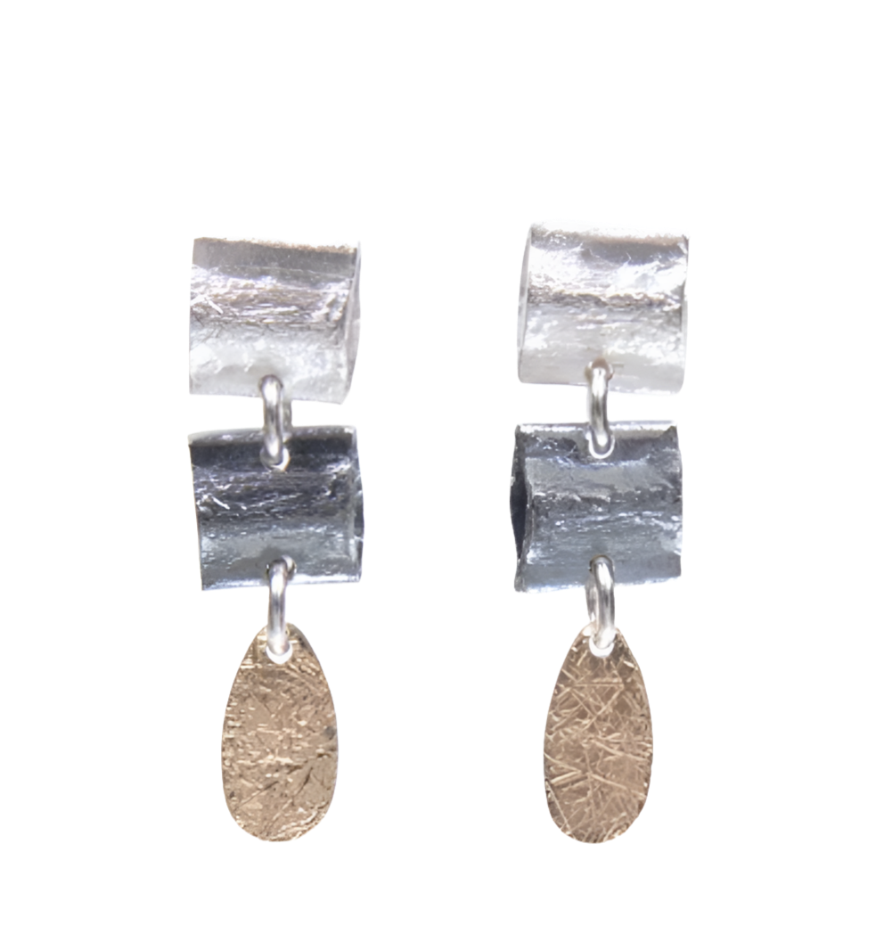 THREE SQUARE DROPS STUD DROPS