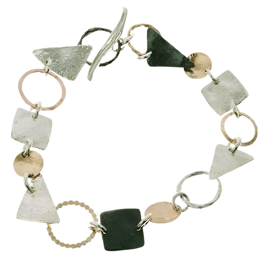BRACELET SHAPES IN FOUR TONES