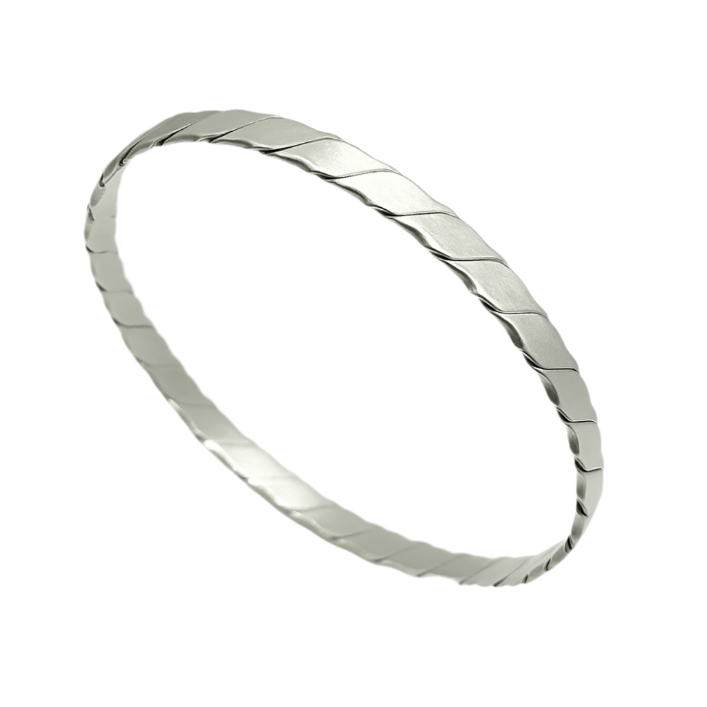 SILVER RIPPLE BANGLE