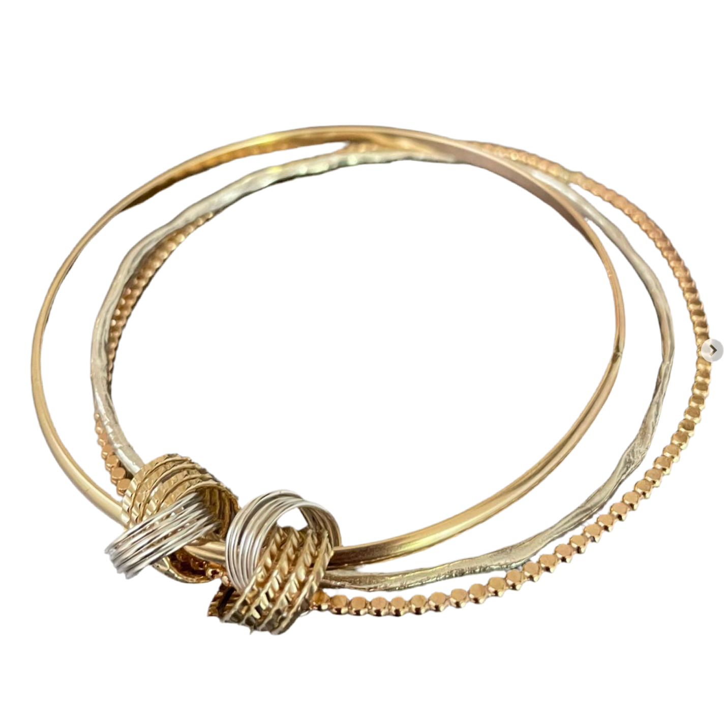 BANGLE TRIPLE LAYER BEADED WITH KNOTS