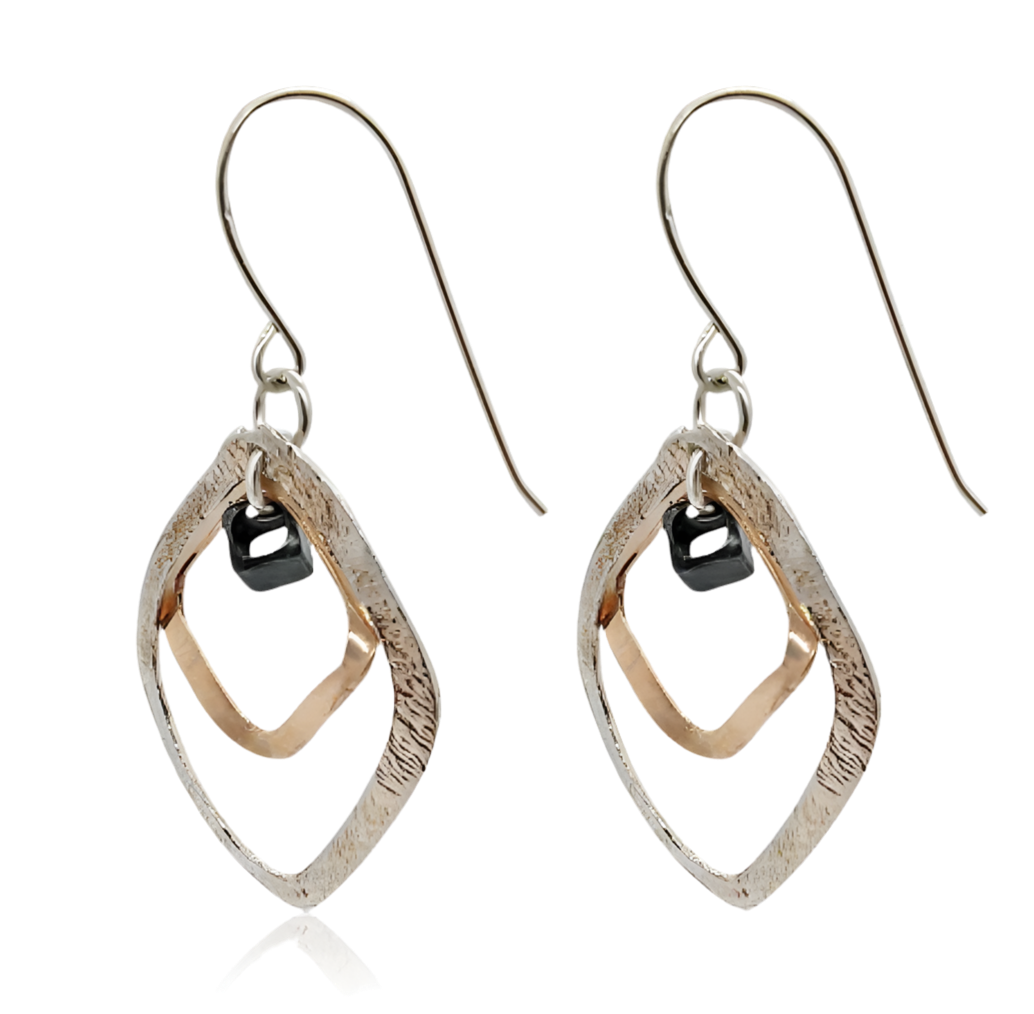 DIAMOND SHAPED EARRINGS