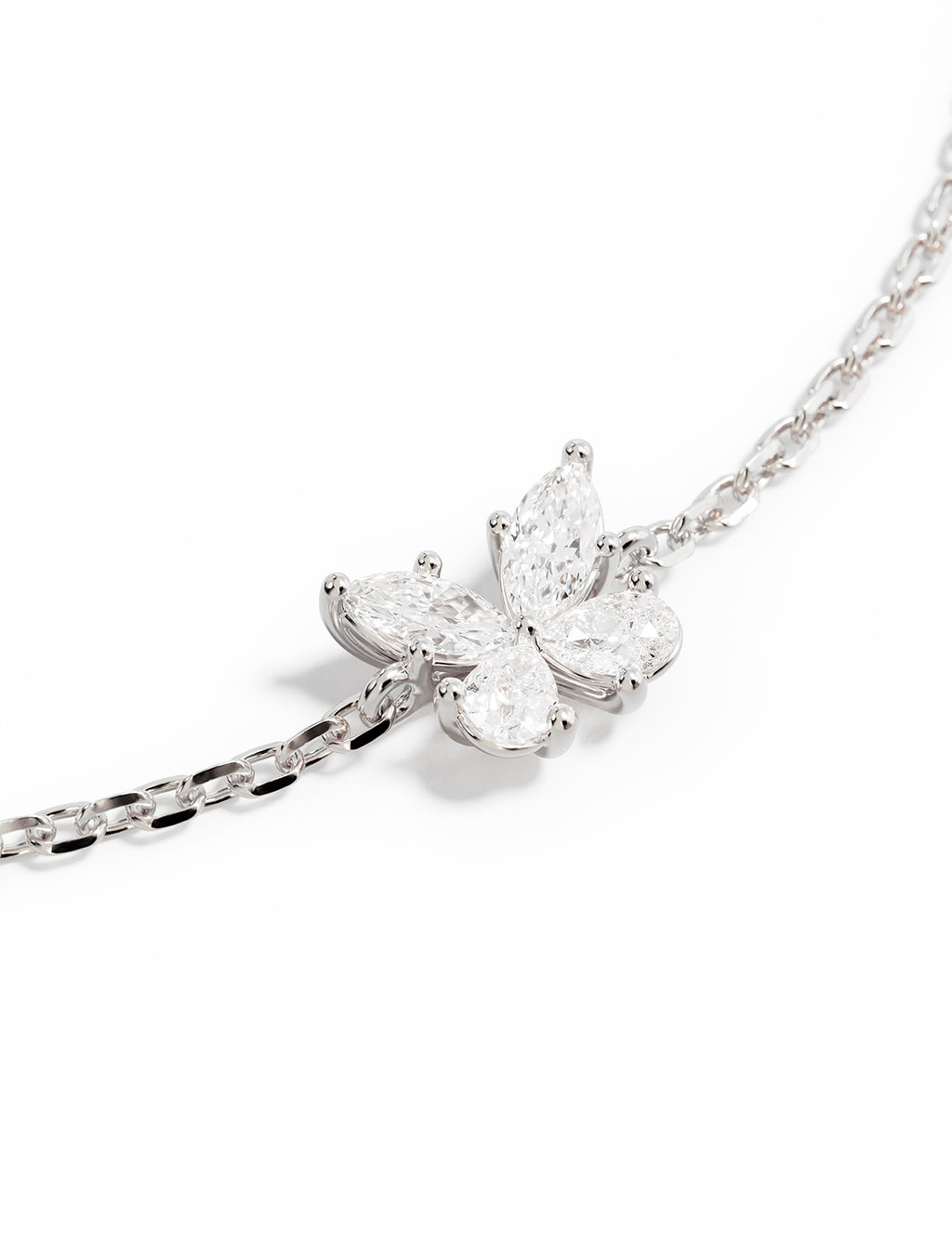 BRACELET SILVER DANCING IN THE WIND