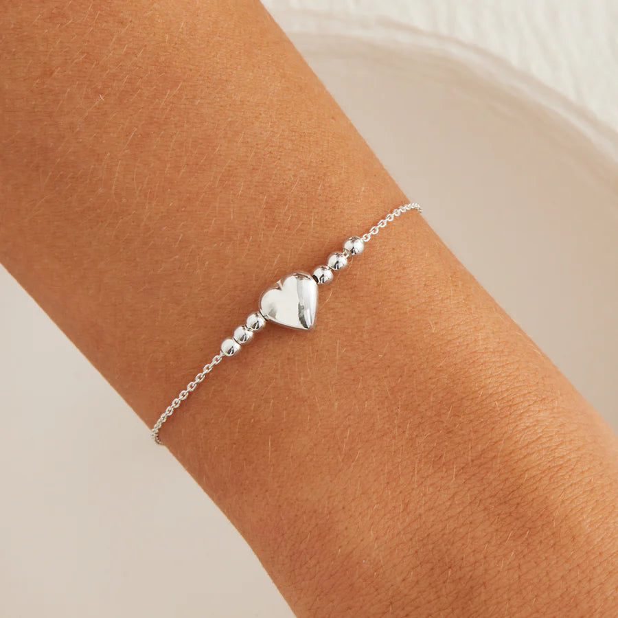 AMORE CHARM BRACELET