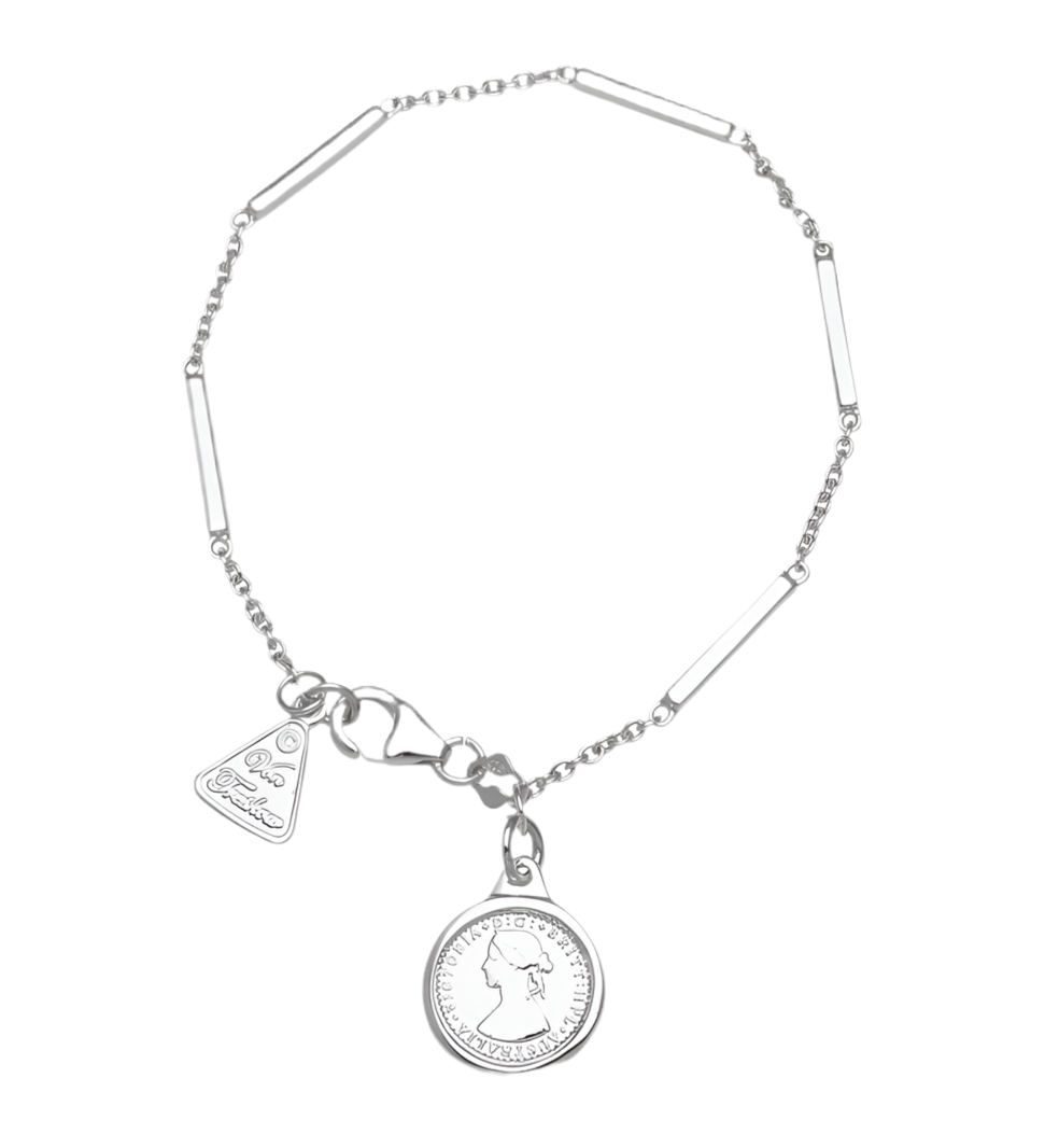 SEGMENTED BRACELET WITH MINI COIN