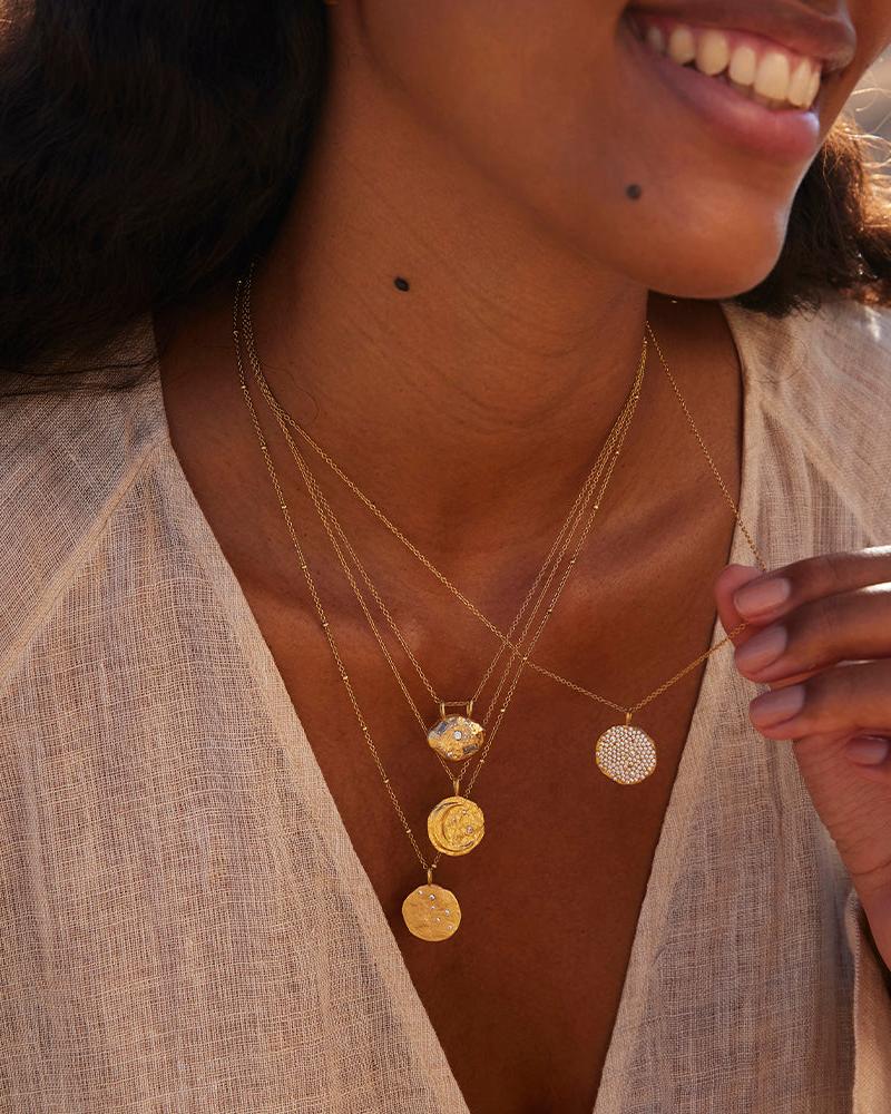 LUMORIA NECKLACE