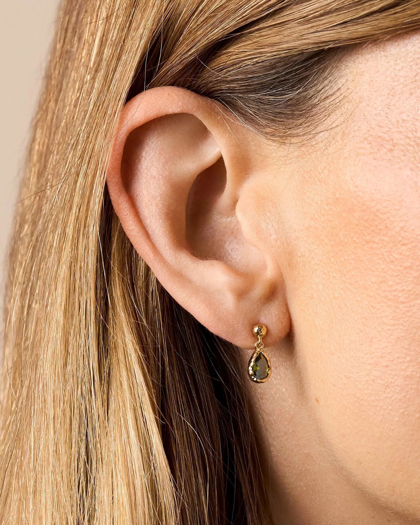 LYSIA STUD EARRINGS