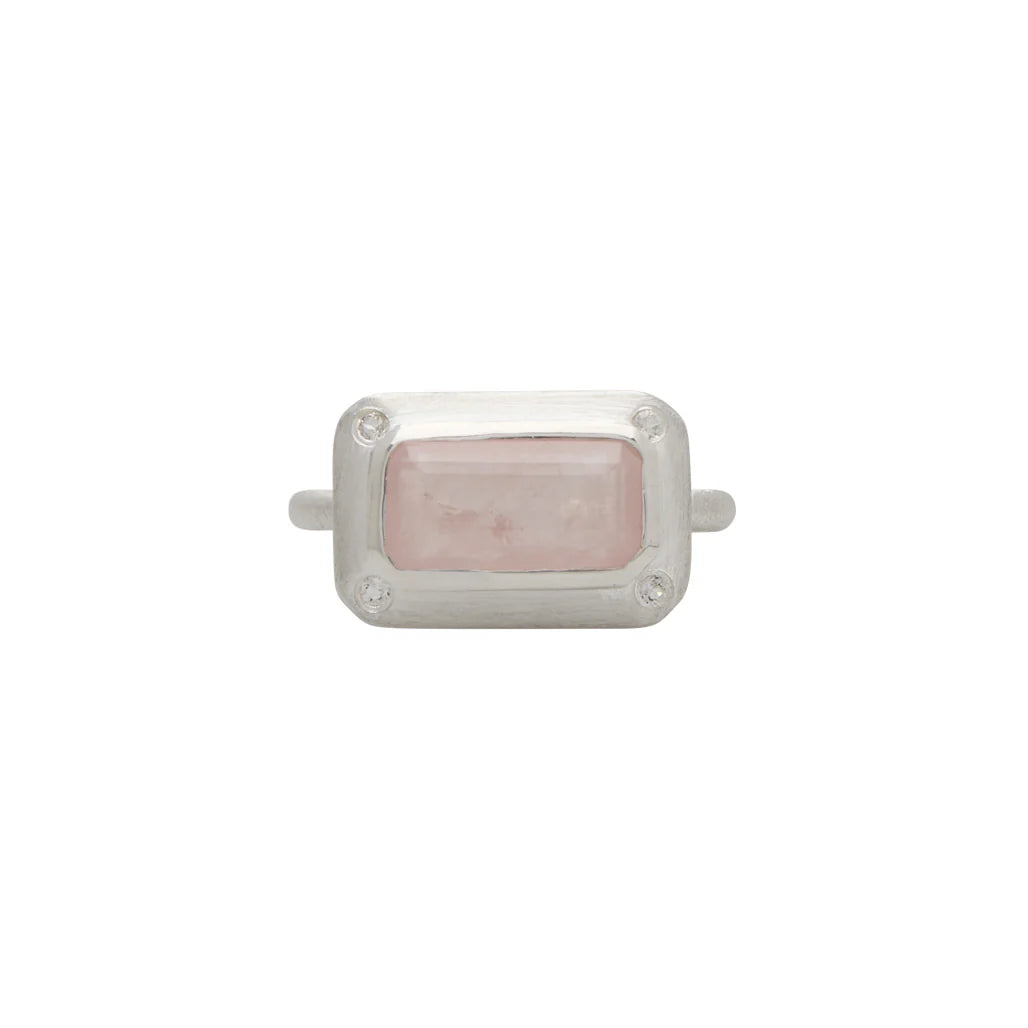 ROSE QUARTZ RING