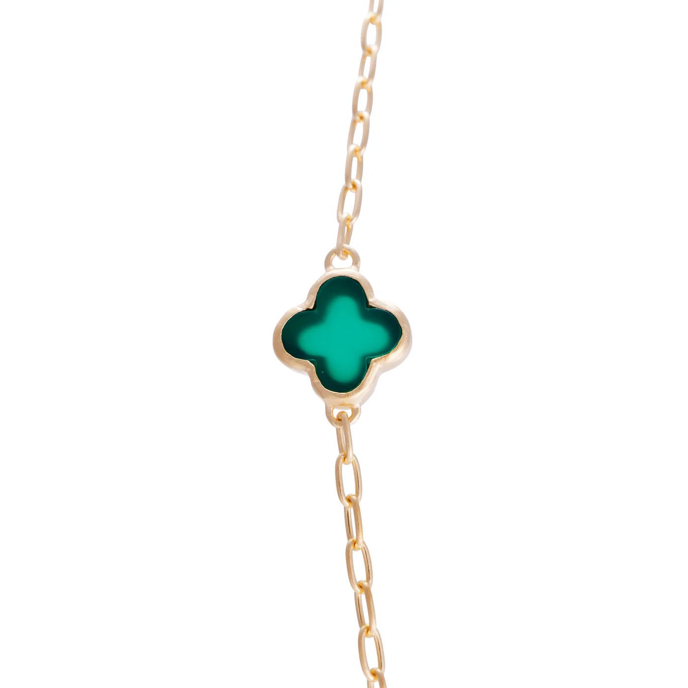 GREEN AGATE CLOVER NECKLACE