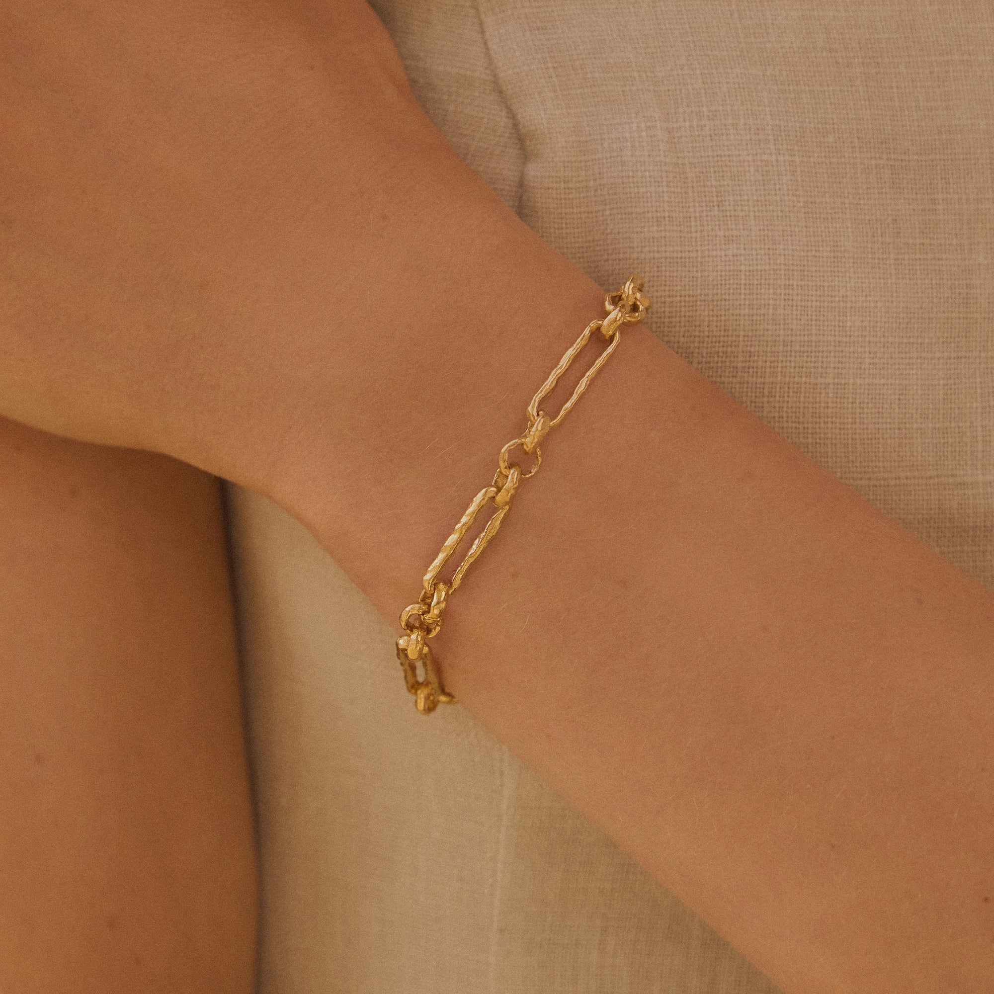 LAVINIA BRACELET