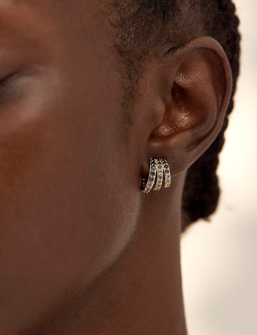 EARRINGS ENDLESS SKIES HOOP