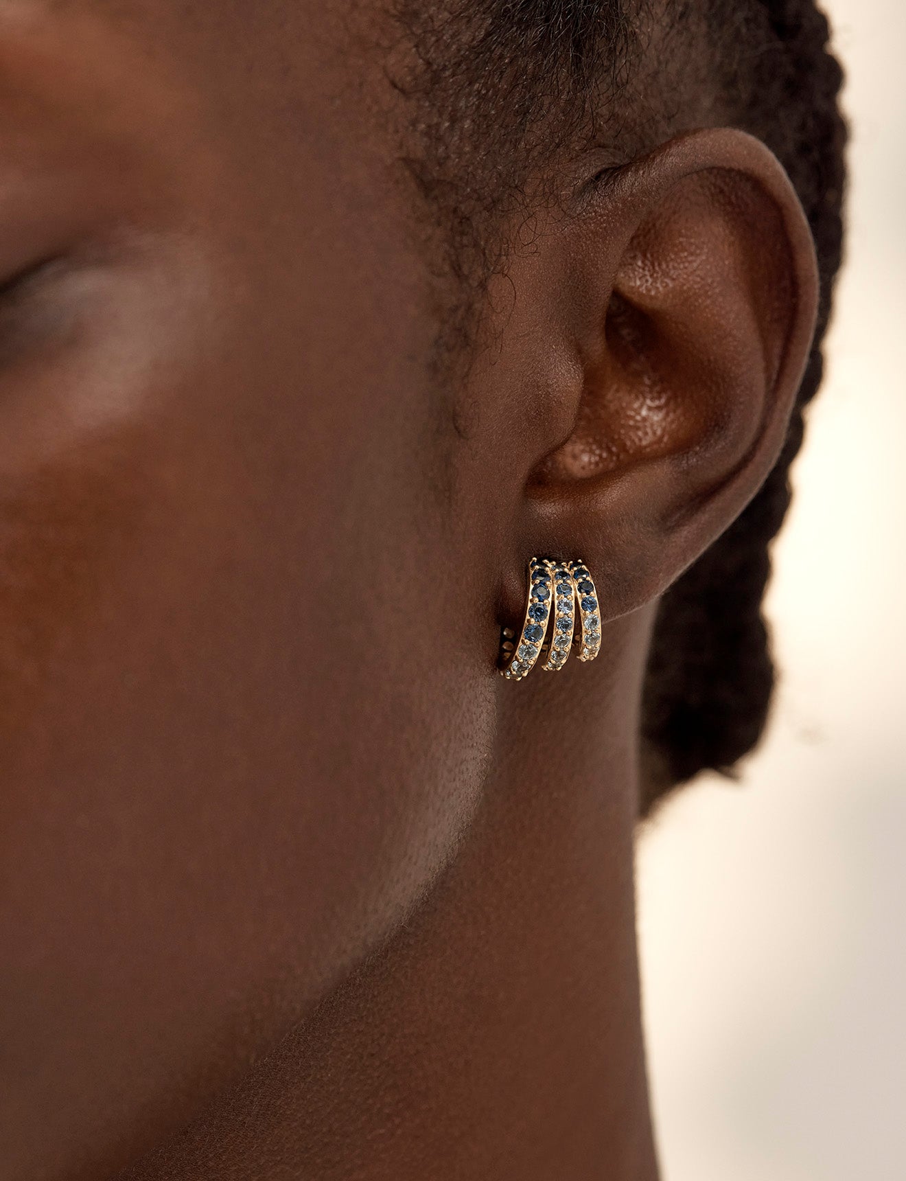 EARRINGS ENDLESS SKIES HOOP