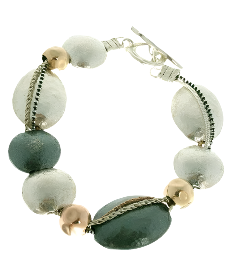 BRACELET GOLD FILLED AND MULTI CHAIN OVAL BEADS