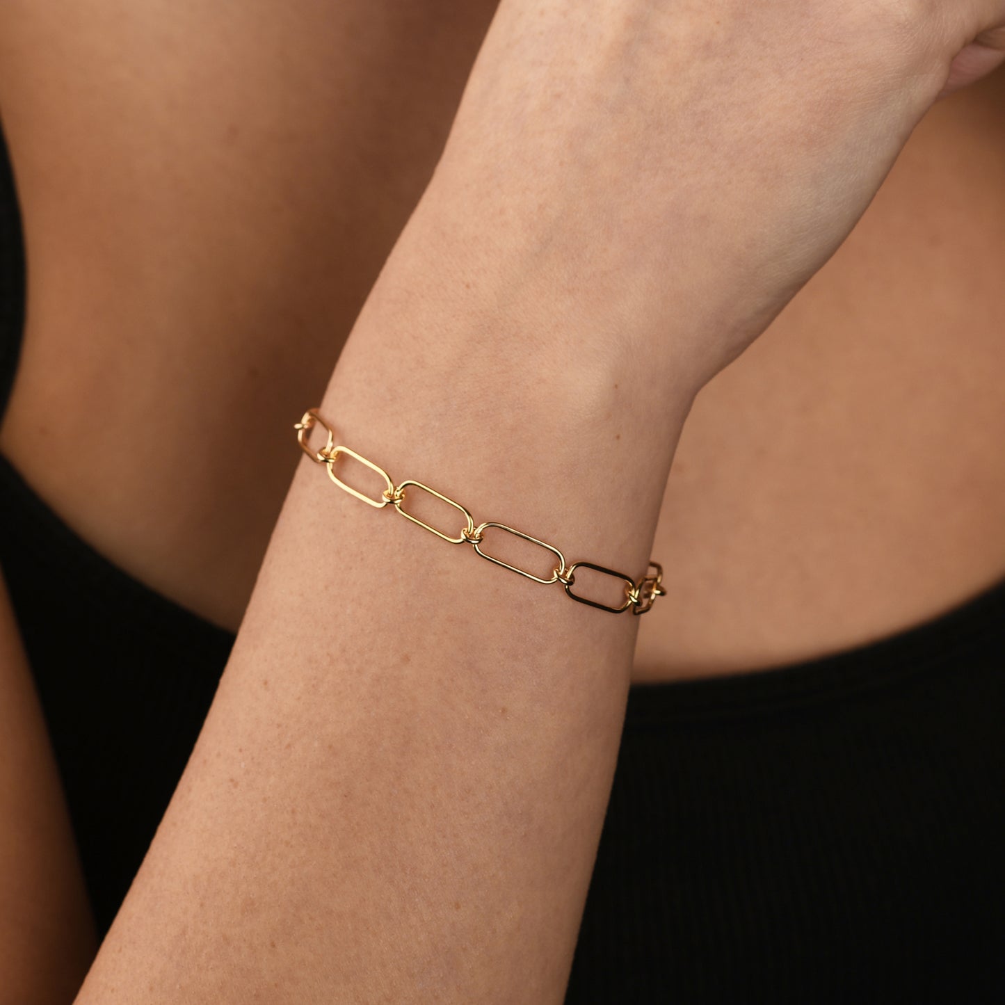 OPEN CLIP CHAIN BRACELET
