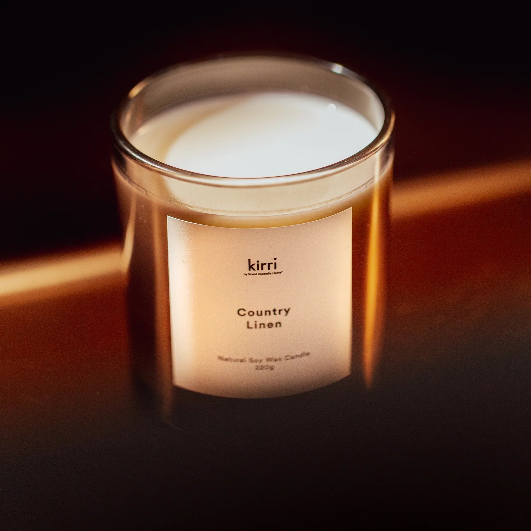 Country Linen Candle (220g)