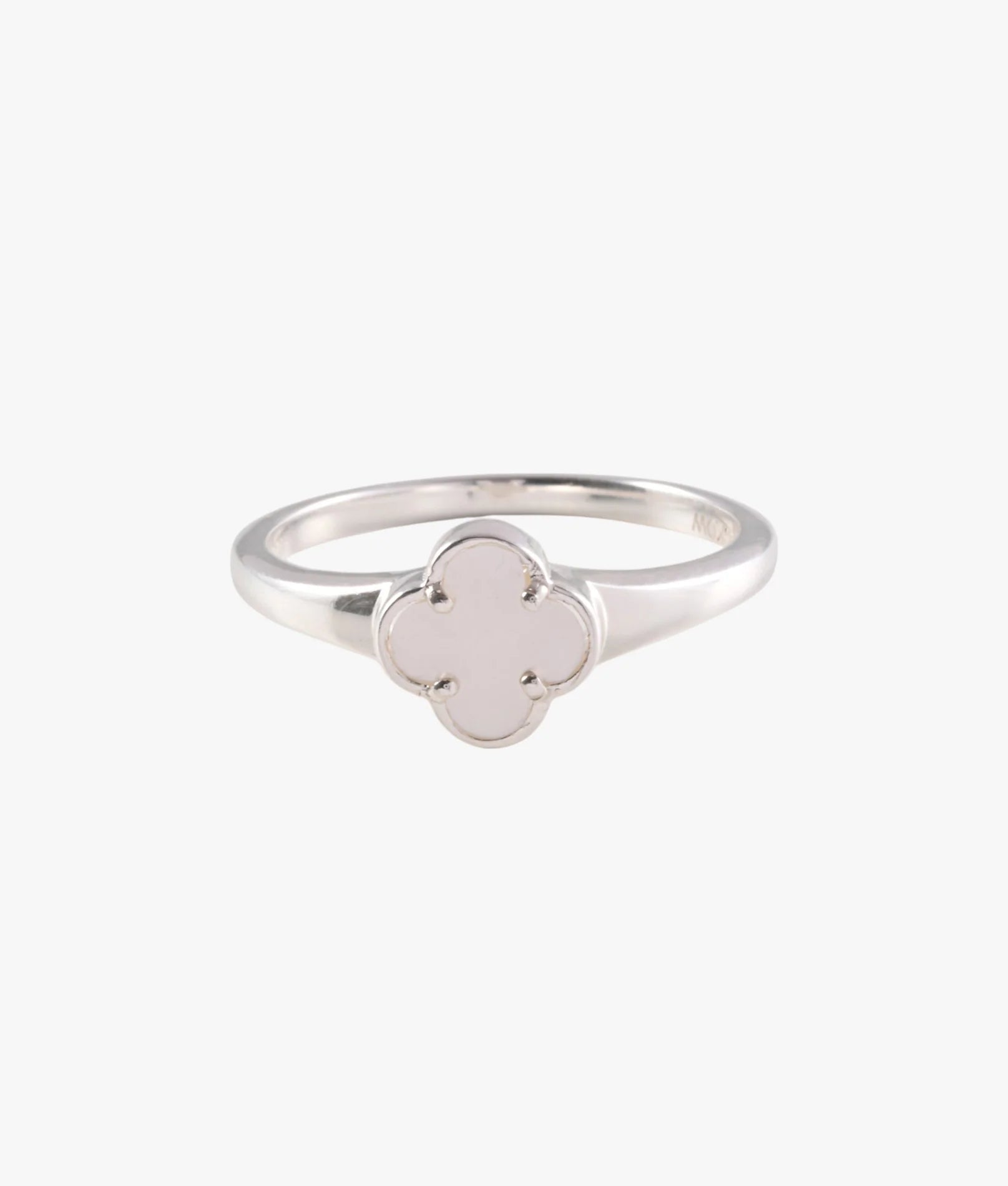 MINI CLOVER RING (MOTHER OF PEARL)