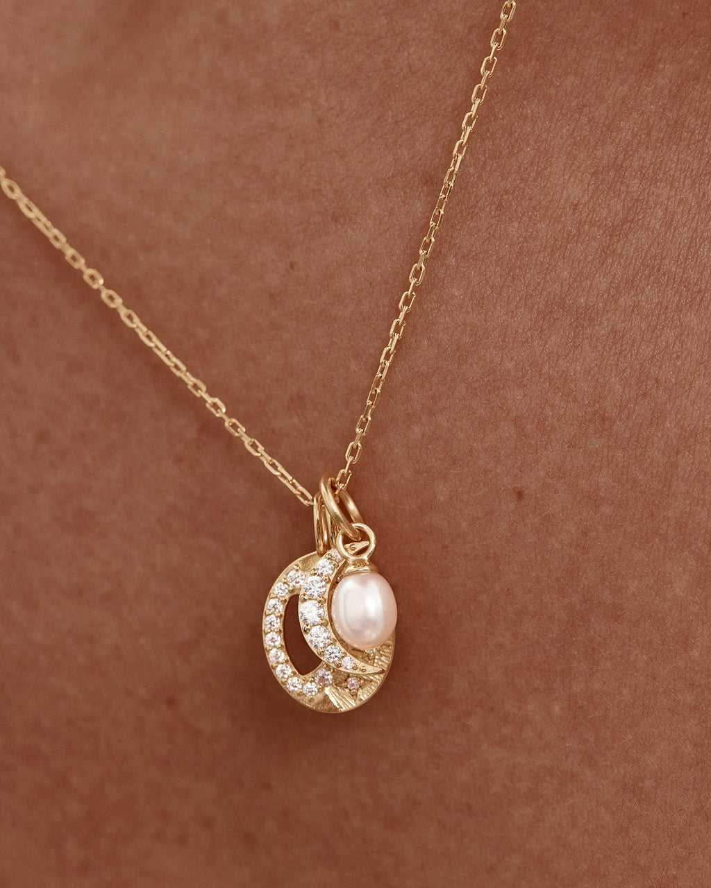 CELESTIAL SKIES NECKLACE