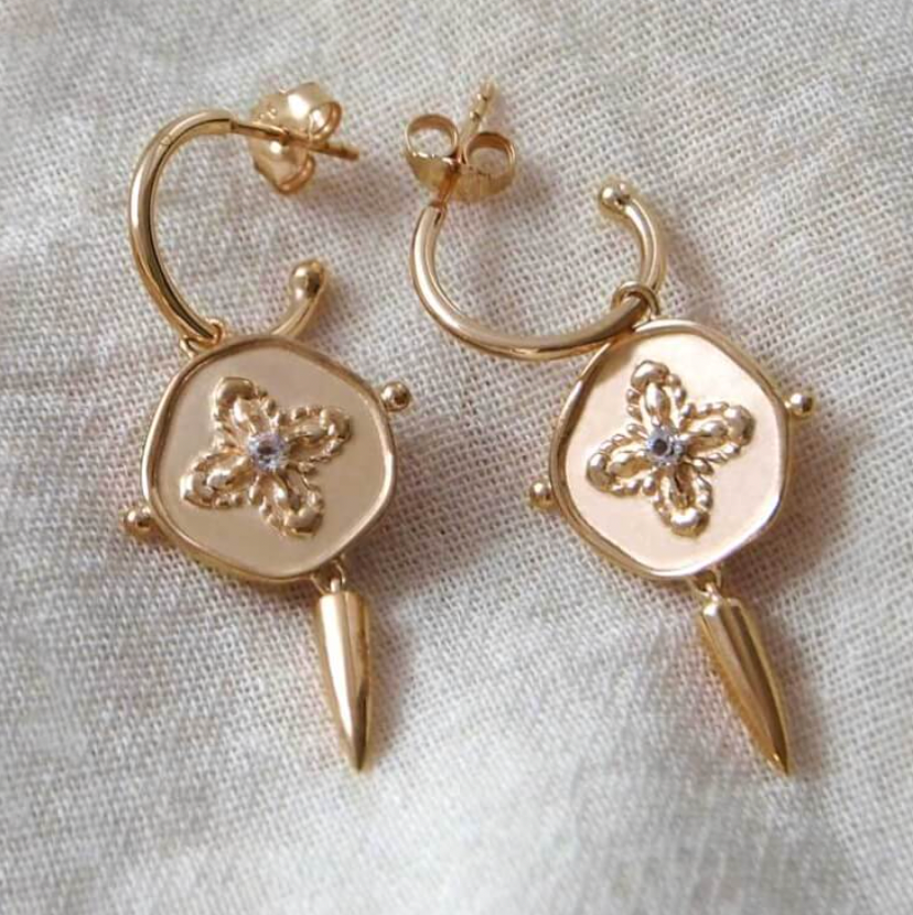 SAHARA SMALL HOOP EARRINGS - GOLD