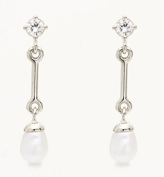 EMBRACE STILLNESS PEARL DROP EARRINGS - SILVER