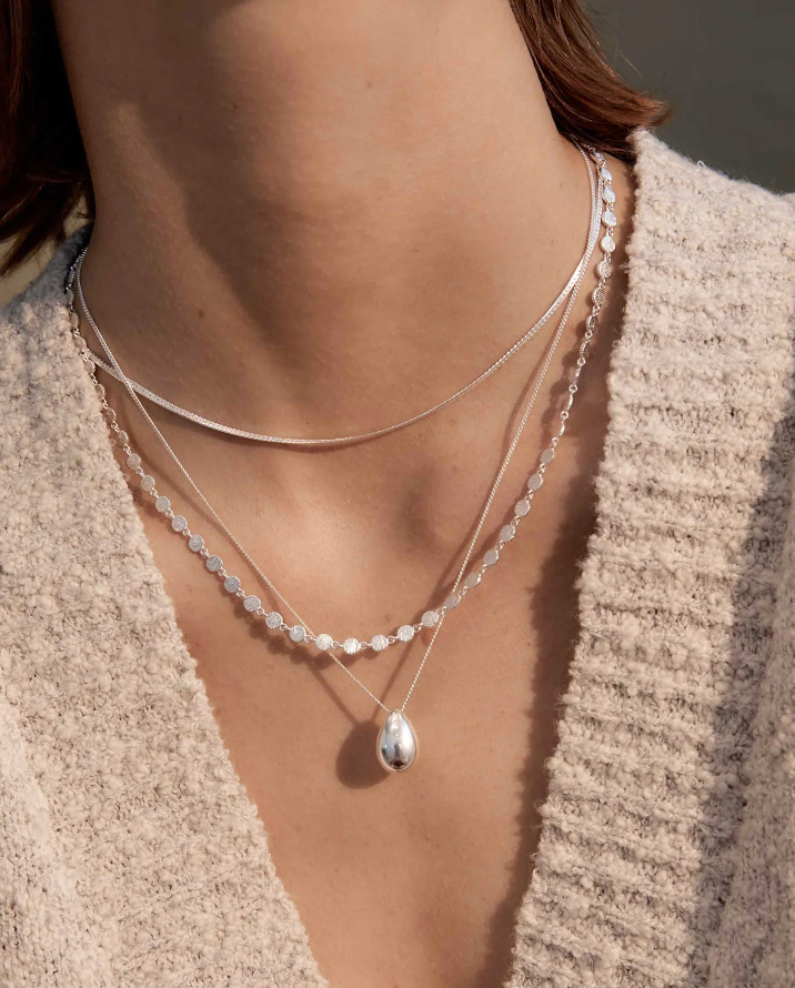 REFLECTION CHAIN NECKLACE - SILVER