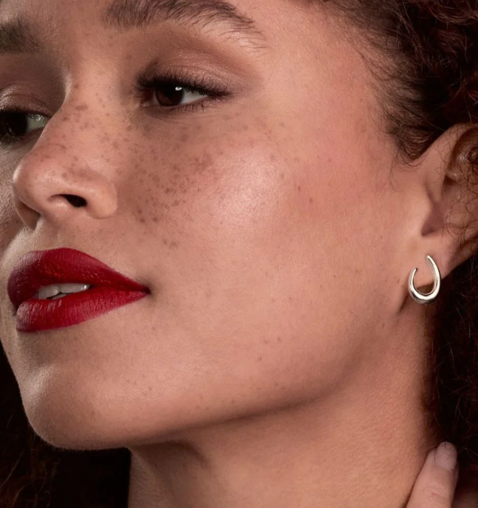 BABY CURL STUD EARRINGS (STERLING SILVER)