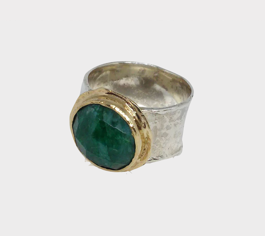 HANDMADE EMERALD STONE RING