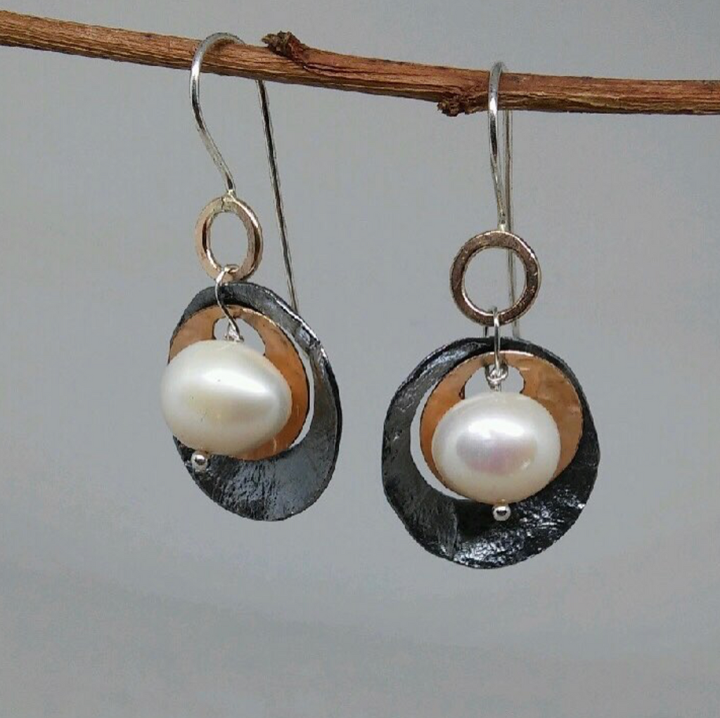 EARRINGS HANDMADE ROSE GOLD AND PEARL DROPS