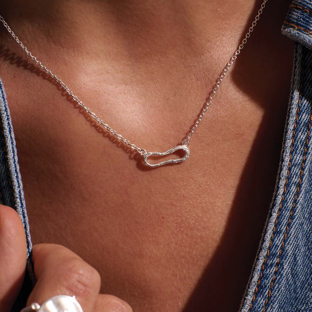 Eterna Single Link Necklace