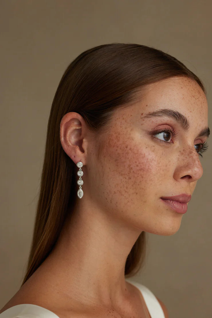 Aura Petite Moonstone Silver Earrings
