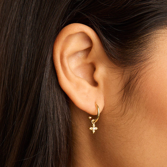 LIVE IN LIGHT HOOPS - GOLD