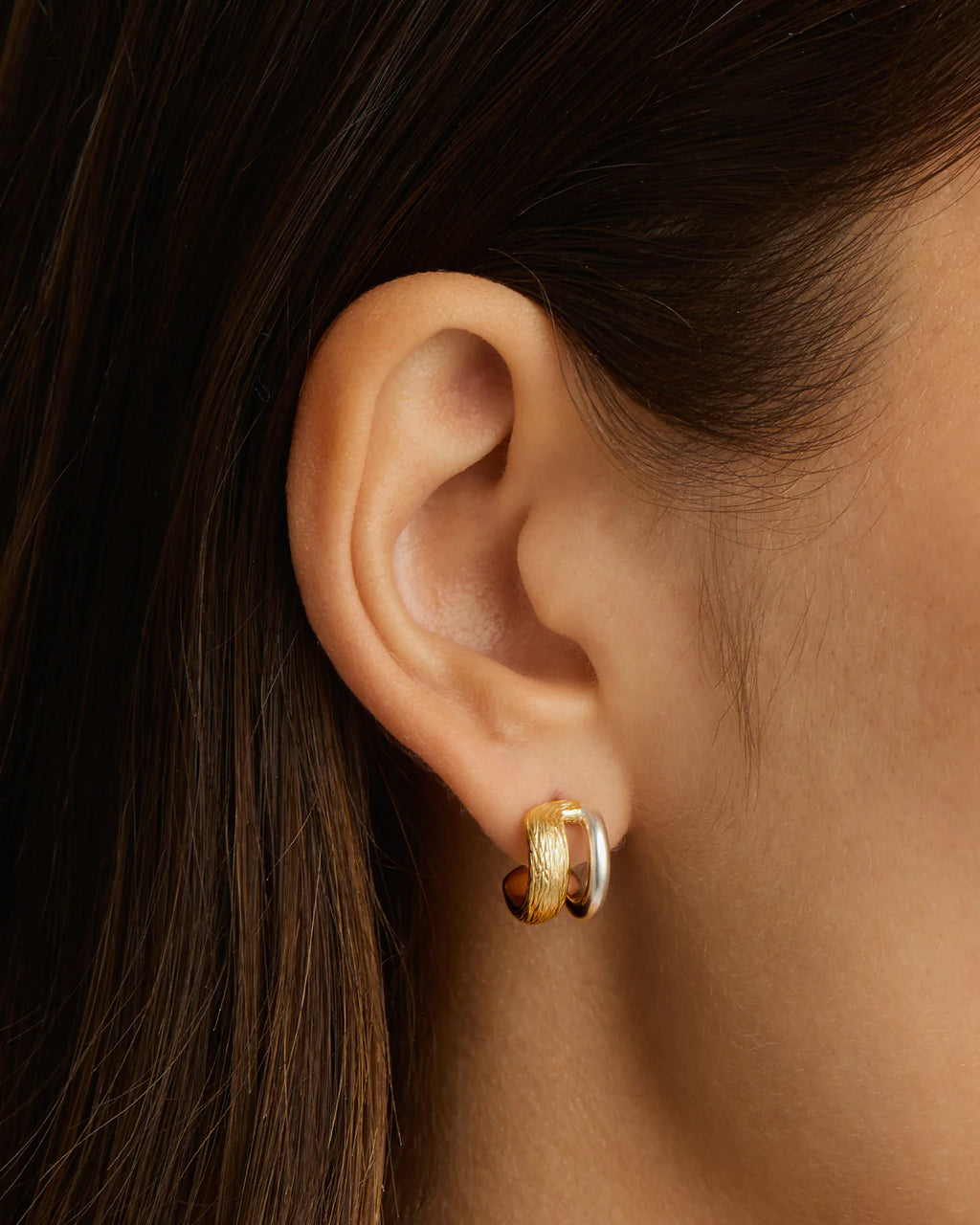 RADIANT ENERGY SMALL HOOPS 18K GOLD VERMEIL
