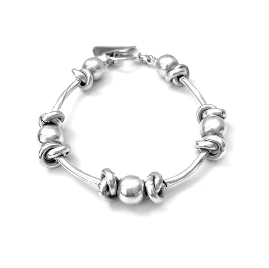 BRACELET BALLS AND SILVER KNOTS