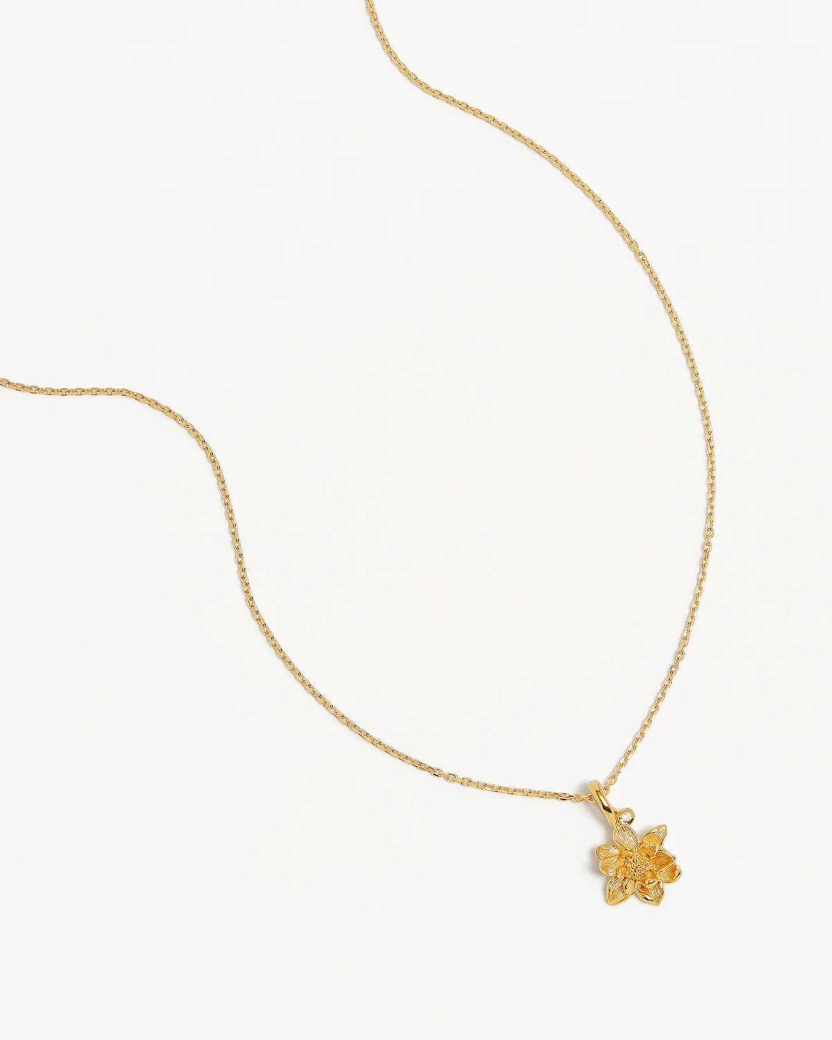 18K GOLD VERMEIL WATER LILY JULY NECKLACE
