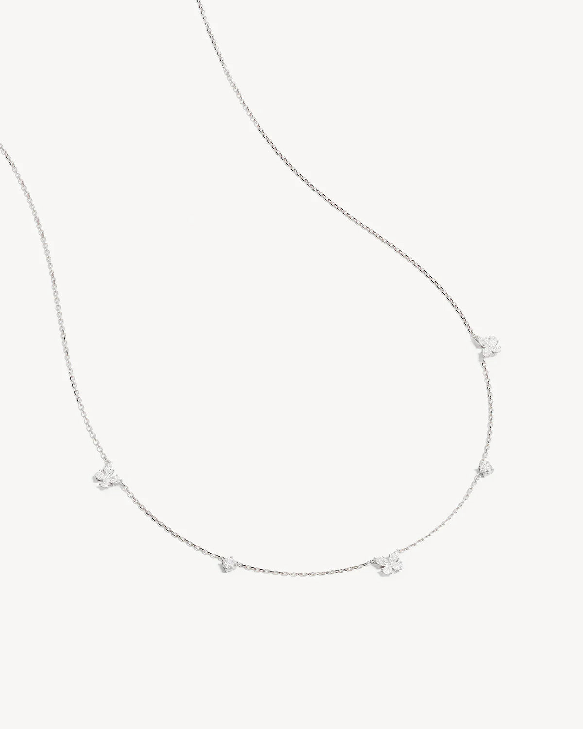 NECKLACE DANCING IN THE WIND SILVER