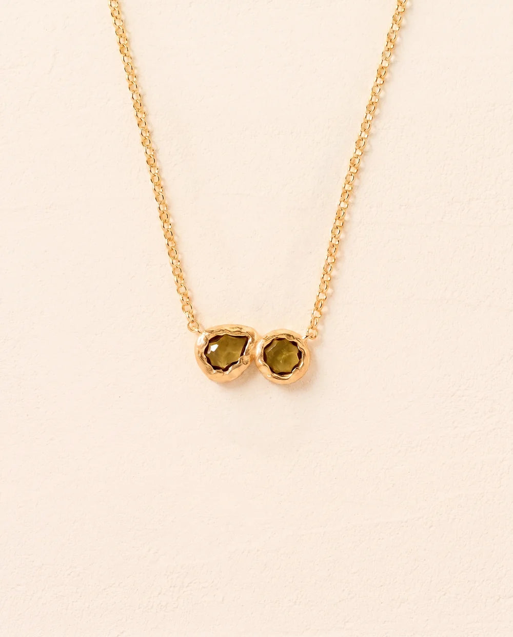 LYSIANA NECKLACE