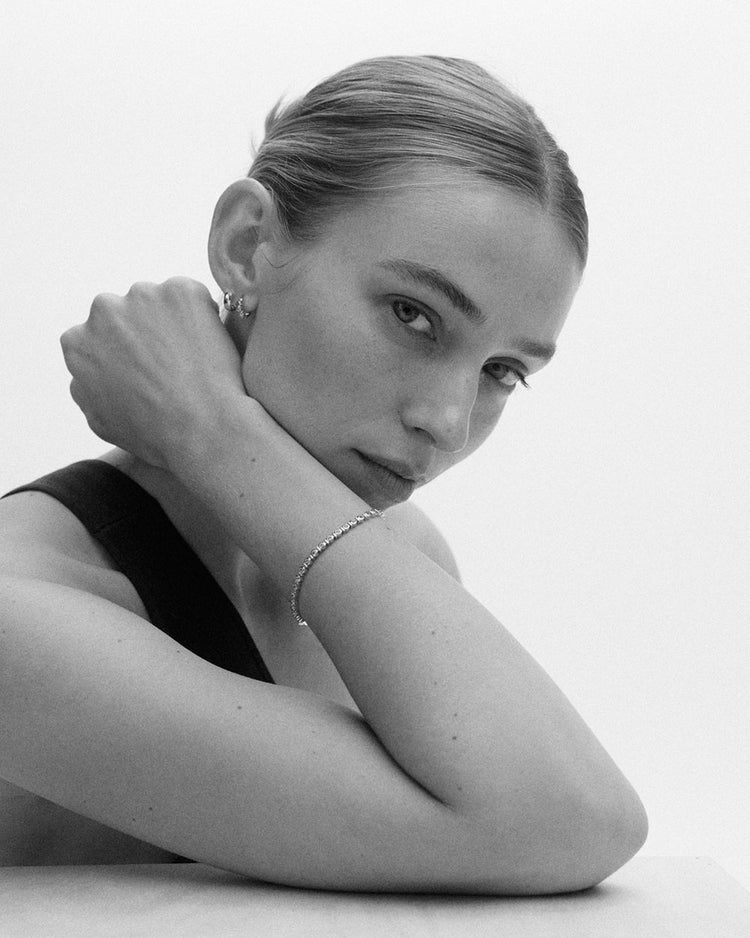 VALE TENNIS HUGGIES - STERLING SILVER