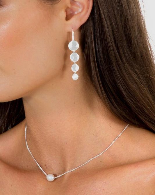 PEARL TEARDROP NECKLACE - SILVER