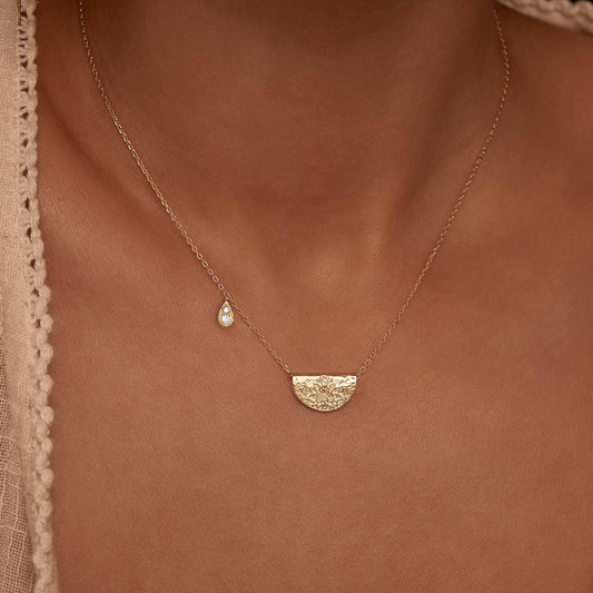 GOLD SHINE BRIGHTLY LOTUS BIRTHSTONE NECKLACE - APRIL