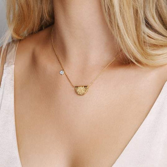 GOLD LUCKY LOTUS NECKLACE