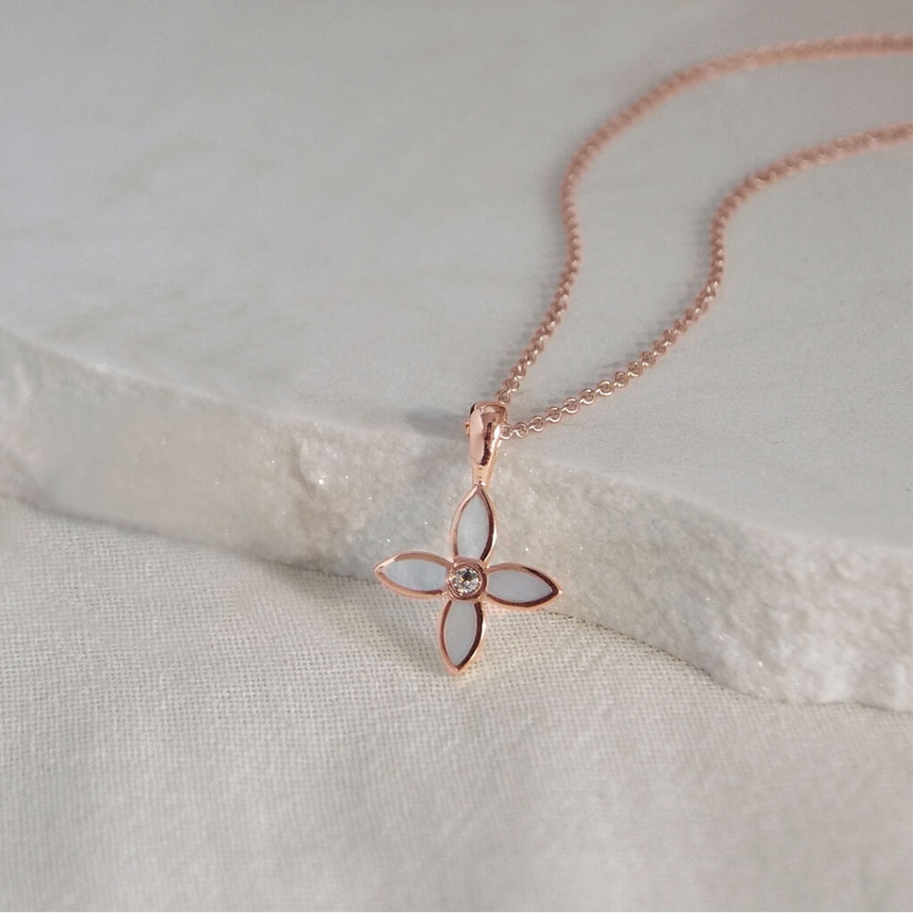 DESERT FLOWER FLORAL NECKLACE